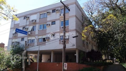 Image 37 - 254856